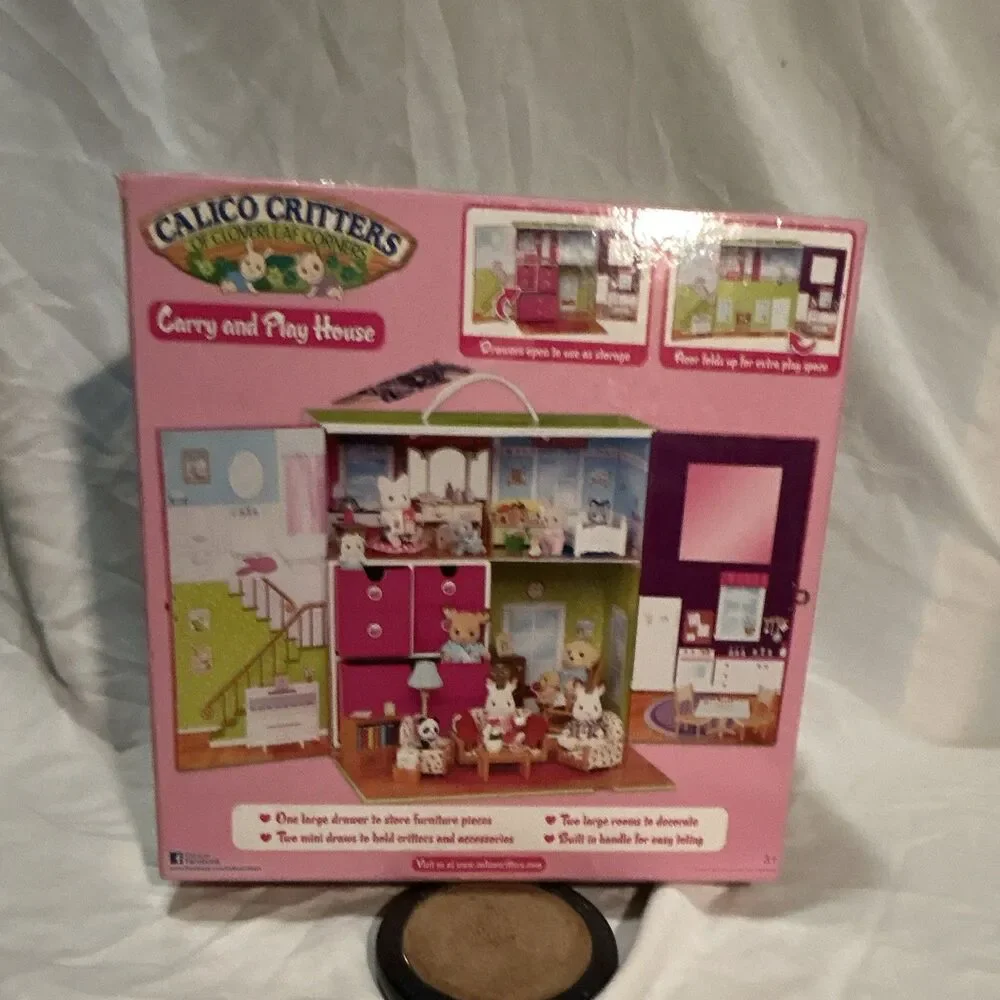 Calico Critters Carry & Play Room Box 1:24 Kitchen/Living, Handle, Drawers